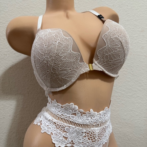36DD,Large Victoria Secret bra set - Picture 2 of 4